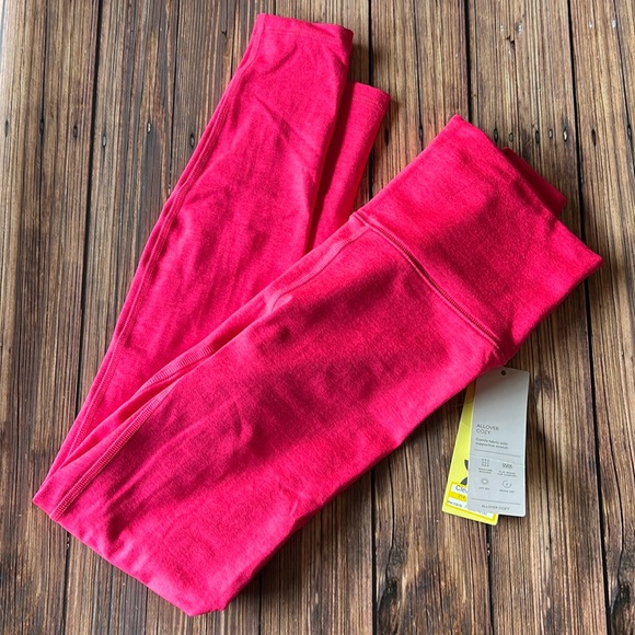 NWT All in Motion Neon Pink Leggings XS - Picture 1 of 6